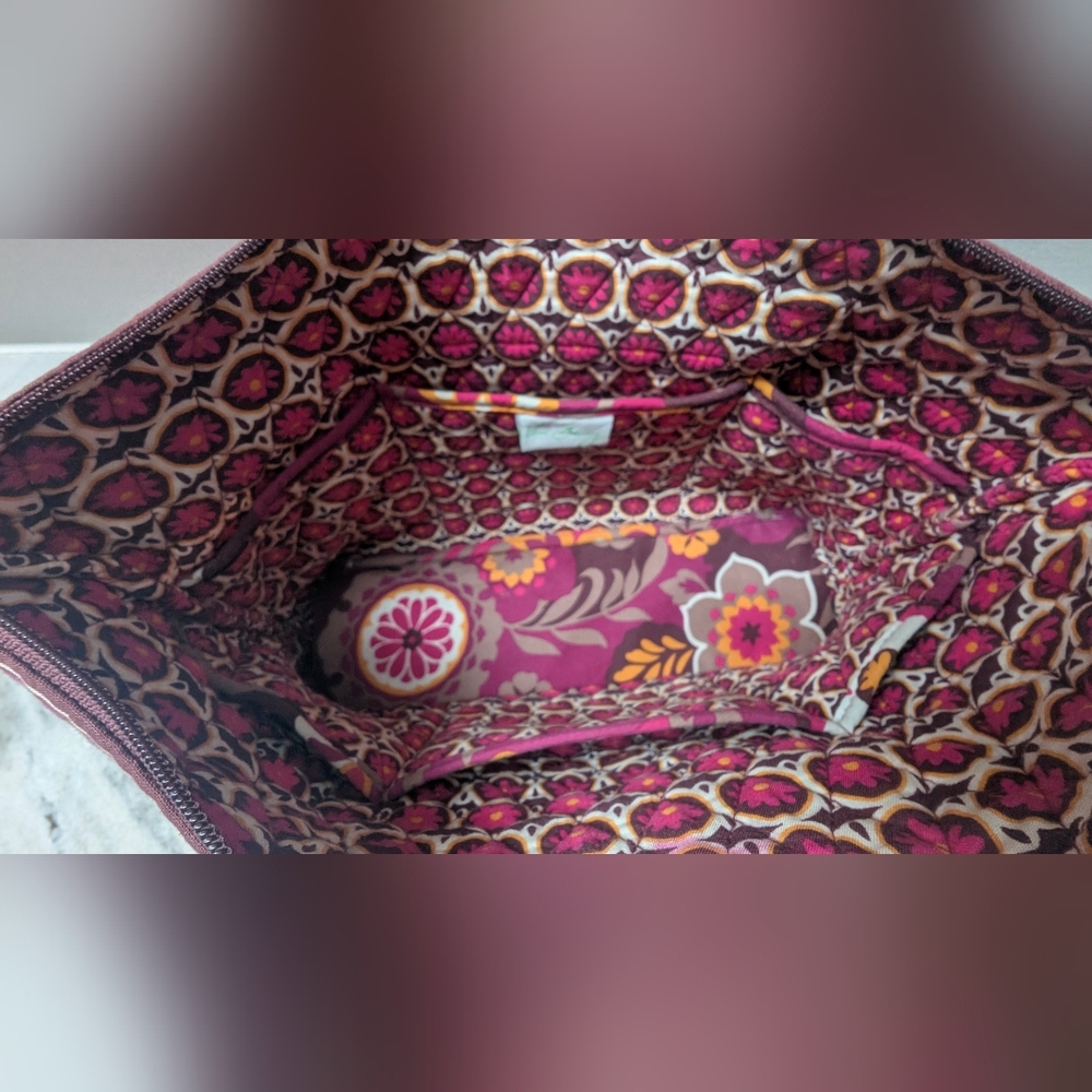Vera Bradly retired pattern Carnaby large tote or diaper bag - Picture 4 of 4